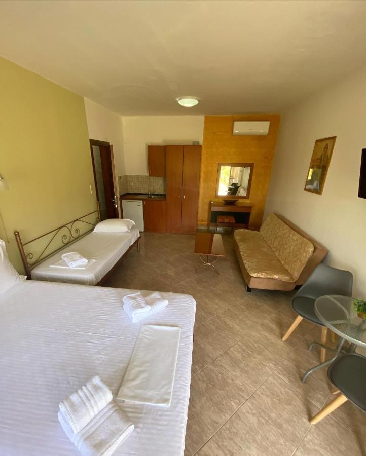 Guesthouse Anestis Ángistron 외부 사진